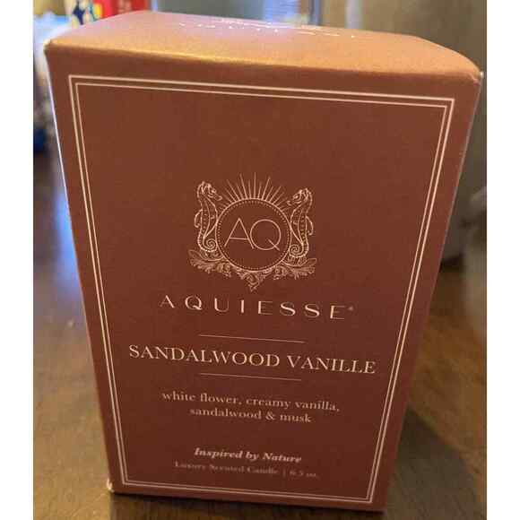 Aquiesse Sandalwood Vanille 6.5oz. Luxury Candle Hand Poured Made in USA New - Picture 1 of 4